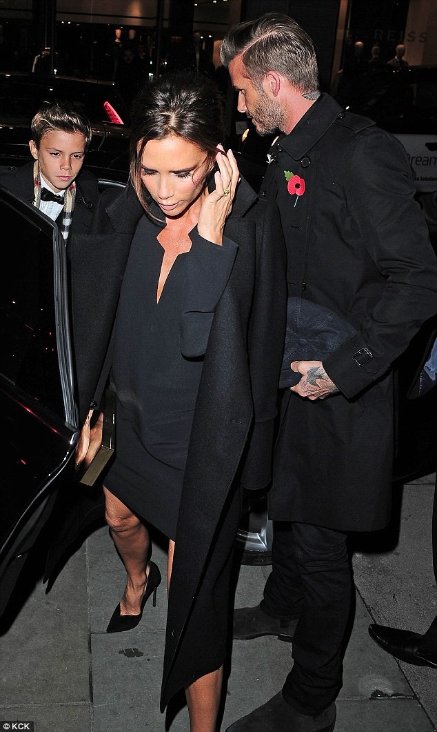 Quý tử nhà Beckham lạnh lùng làm người mẫu - ảnh 11