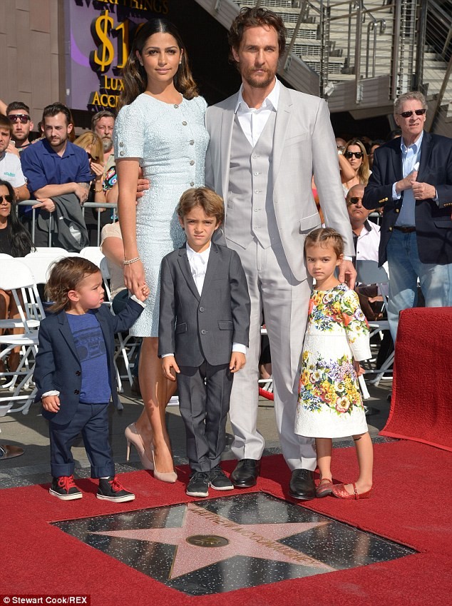 Matthew McConaughey nhận sao trên Đại lộ danh vọng - ảnh 1