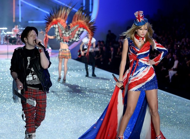 Ariana Grande và Taylor Swift sẽ biểu diễn trong show của Victoria's Secret - ảnh 6