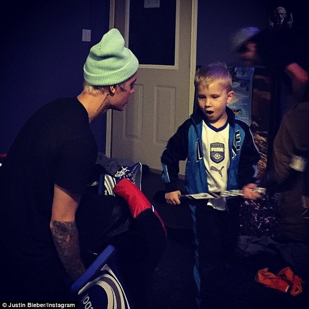 Justin Bieber khoe phi cơ siêu sang mới 'tậu' dịp Giáng sinh - ảnh 5