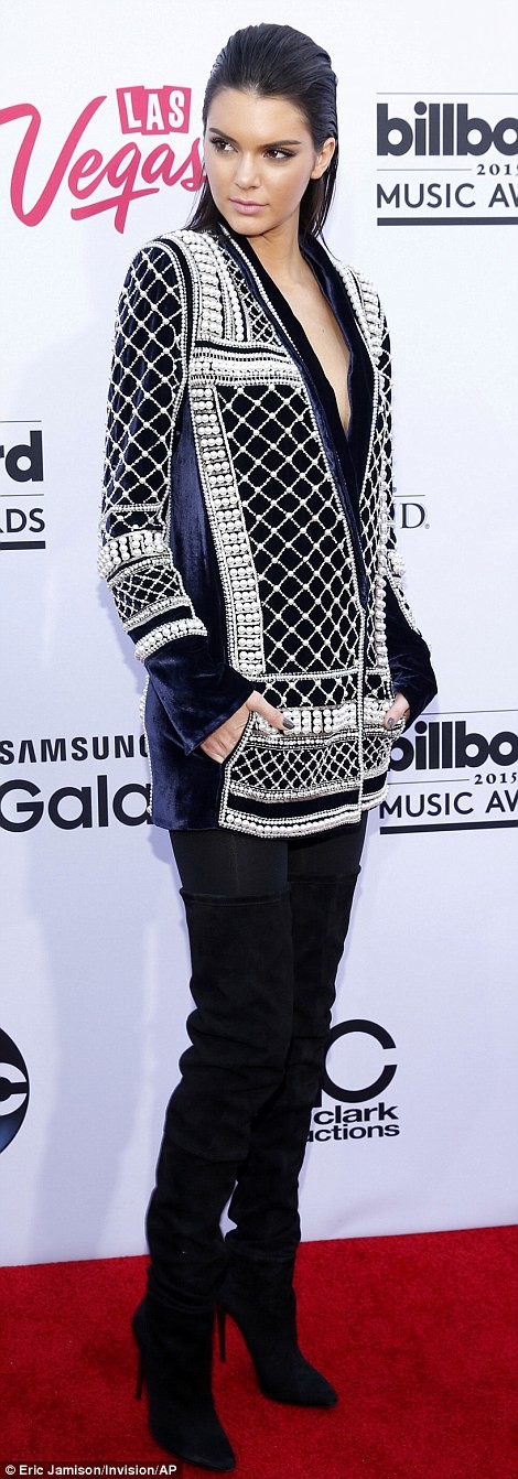Dàn sao Hollywood nô nức tụ họp trên thảm đỏ Billboard 2015 - ảnh 7