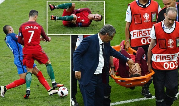 Mẹ già điên tiết khi Ronaldo bị Payet 'triệt hạ' - ảnh 1