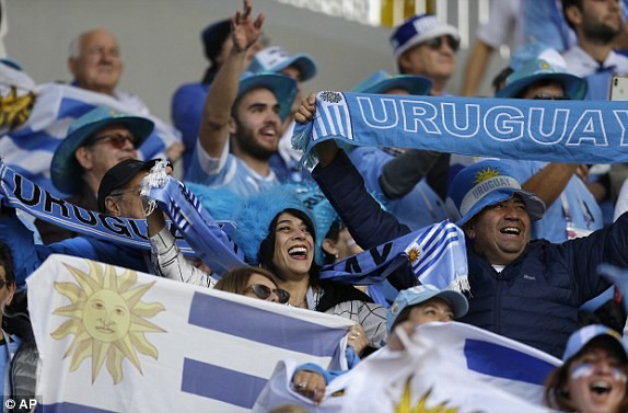 Uruguay hạ Ai Cập bằng bàn thắng ở phút 89 - ảnh 10