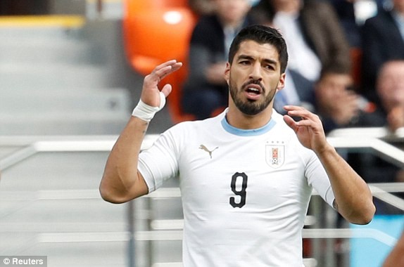 Uruguay hạ Ai Cập bằng bàn thắng ở phút 89 - ảnh 13