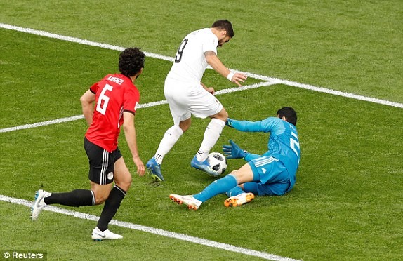 Uruguay hạ Ai Cập bằng bàn thắng ở phút 89 - ảnh 19