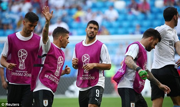 Uruguay thắng '3 sao' chủ nhà Nga, giành ngôi đầu bảng - ảnh 10