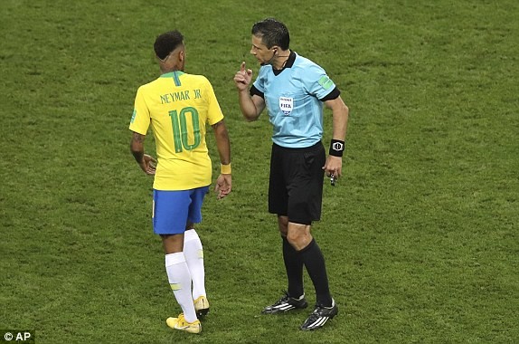 Bỉ tiễn Brazil về nước, World Cup thành sân chơi riêng châu Âu - ảnh 36