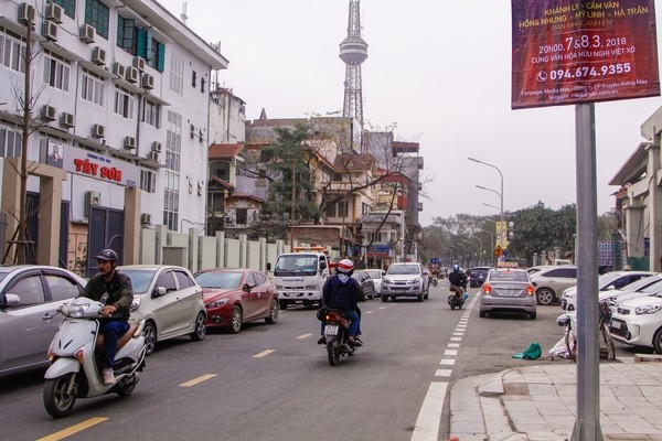 Hà Nội: Đường uốn lượn 600m bắt đầu thông xe - ảnh 2