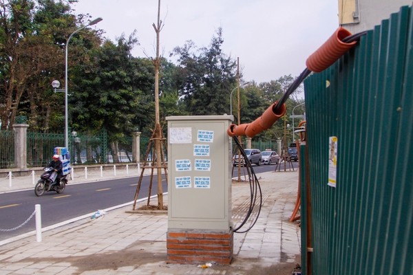 Hà Nội: Đường uốn lượn 600m bắt đầu thông xe - ảnh 8