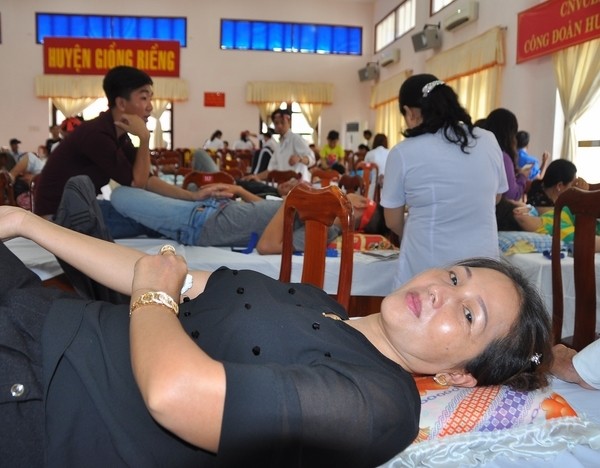 Nhiều tấm gương đẹp ở ngày hội hiến máu Kiên Giang - ảnh 2