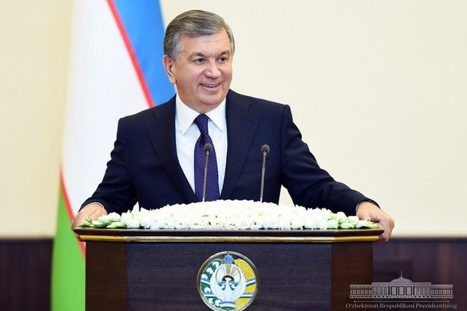Tổng thống Uzbekistan gọi các cầu thủ là con trong lời chúc mừng - ảnh 1