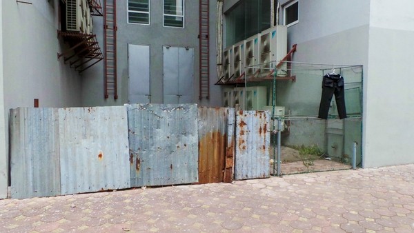 Gần 160 căn hộ tái định cư bỏ hoang cả chục năm giữa Thủ đô - ảnh 10