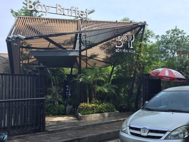 Chưa được cho phép, nhà hàng Bay Buffet hoạt động rầm rộ trên Hồ Tây - ảnh 2