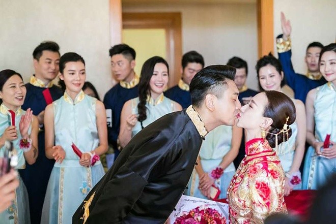 Tài tử 'Vườn sao băng' bế vợ trong lễ rước dâu - ảnh 3