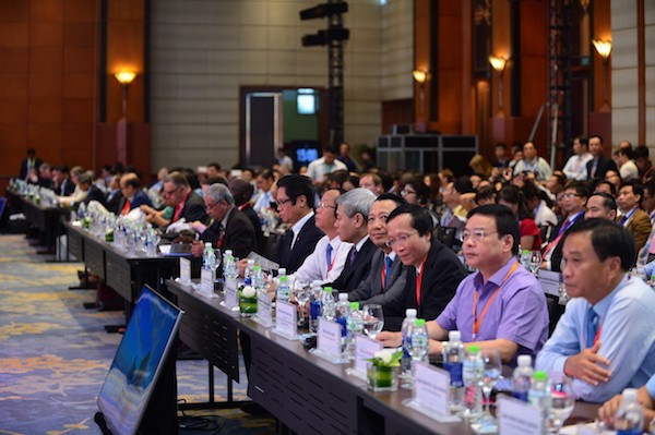 Thủ tướng: Đơn đặt hàng sản xuất của Việt Nam tăng cao nhất ASEAN - ảnh 1