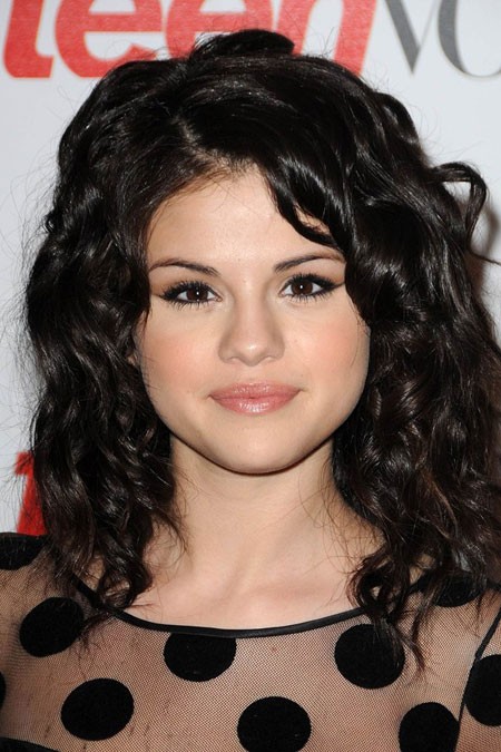 Nhan sắc Selena Gomez đằm thắm theo thời gian - ảnh 5