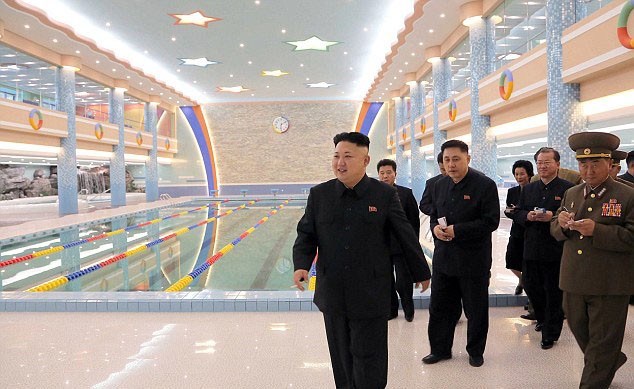 Ông Kim Jong Un thăm Trại hè Quốc tế Triều Tiên - ảnh 2