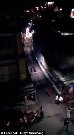 Hiện trường vụ đánh bom kinh hoàng ở Thái Lan - ảnh 9