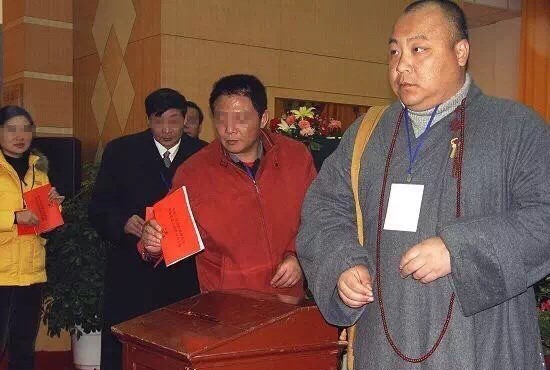 Sư trụ trì bị phát hiện là tội phạm giết người 16 năm trước - ảnh 1