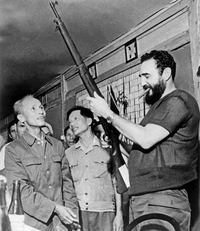 Cuộc đời đầy màu sắc của Cựu Chủ tịch Cuba Fidel Castro - ảnh 12