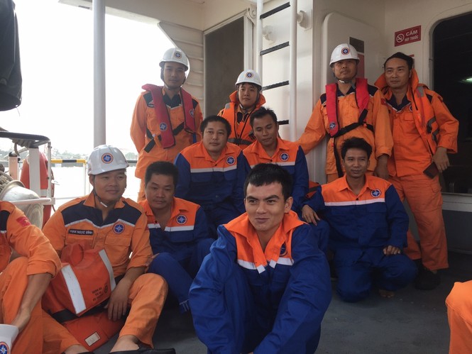 Chìm tàu hàng 4.700 tấn trên vùng biển Cửa Lò - ảnh 1