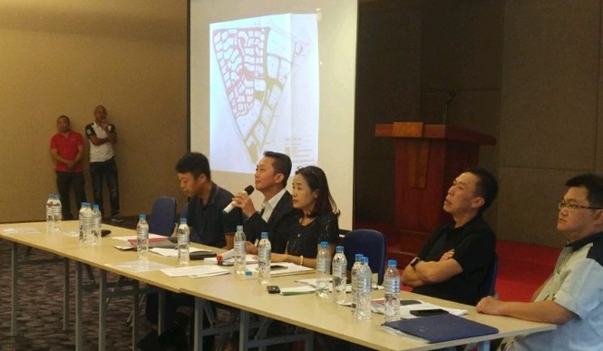 Chủ đầu tư đối thoại với cư dân về 'nhồi' thêm nhà để bán - ảnh 2