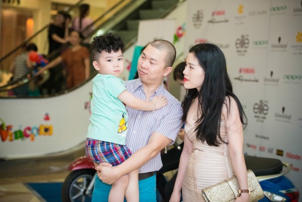 Hải Anh cười tít mắt bên vợ con và dàn hotgirl - ảnh 4
