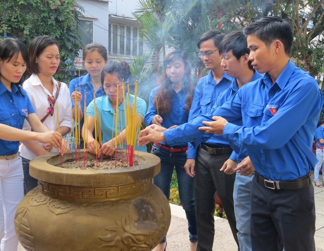 Đoàn thanh niên phía Nam tưởng nhớ anh hùng Nguyễn Văn Trỗi - ảnh 1