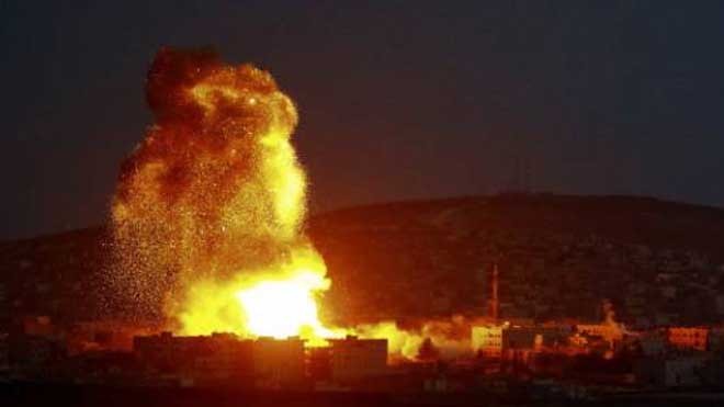 Mỹ không kích IS thâu đêm, đạn bom xé trời Kobani - ảnh 7