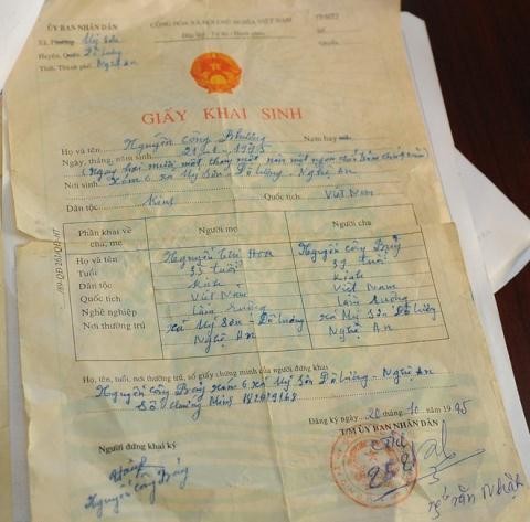 Tư pháp huyện 'bảo vệ' giấy khai sinh 1995 của Công Phượng - ảnh 1