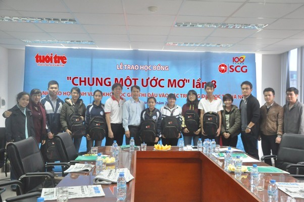 Trao học bổng “SCG - Chung một ước mơ” - ảnh 1