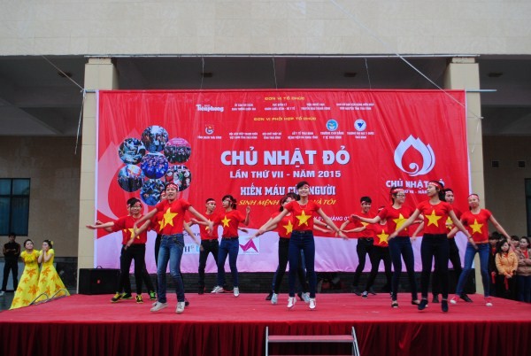 Chủ nhật Đỏ Thái Bình thành công ngoài mong đợi - ảnh 12