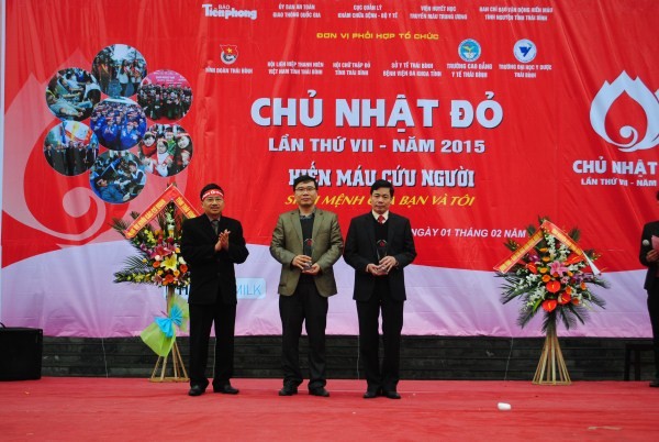 Chủ nhật Đỏ Thái Bình thành công ngoài mong đợi - ảnh 1
