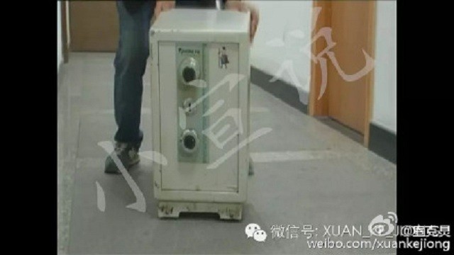 Ăn trộm 75 thùng thuốc lá để mua vé tàu về quê ăn Tết - ảnh 4