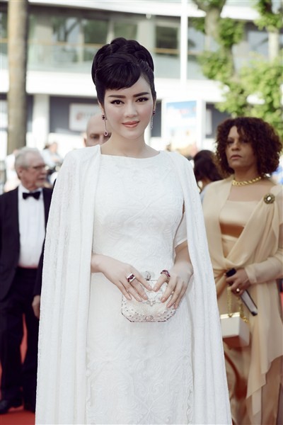 Lý Nhã Kỳ hội ngộ Phạm Băng Băng ở thảm đỏ Cannes - ảnh 3