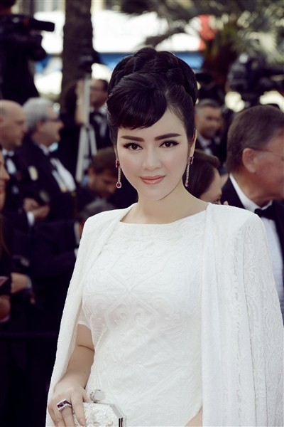 Lý Nhã Kỳ hội ngộ Phạm Băng Băng ở thảm đỏ Cannes - ảnh 5