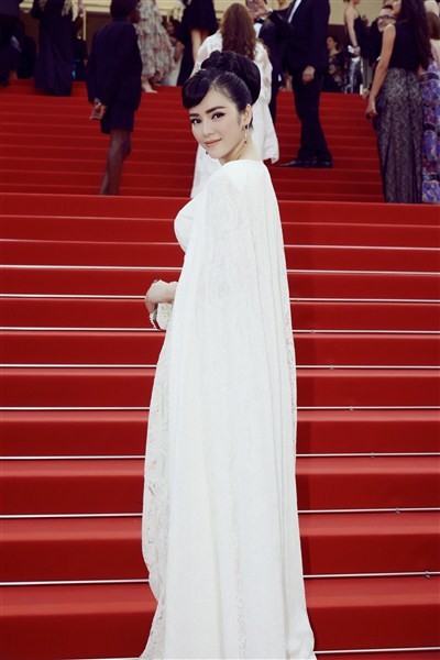 Lý Nhã Kỳ hội ngộ Phạm Băng Băng ở thảm đỏ Cannes - ảnh 7