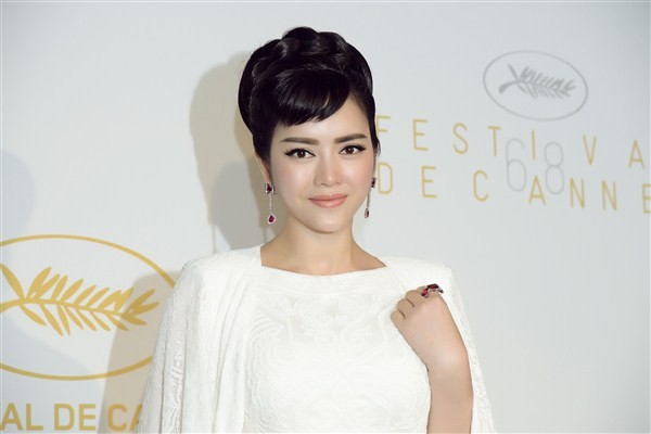 Lý Nhã Kỳ hội ngộ Phạm Băng Băng ở thảm đỏ Cannes - ảnh 4