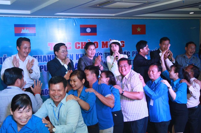 Vui tươi đêm văn nghệ hữu nghị Diễn đàn CLV 2017 - ảnh 5