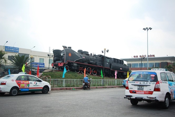 Nhìn gần ga Sài Gòn trước giờ thay 'áo' mới - ảnh 17