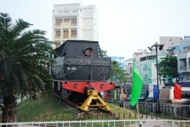 Nhìn gần ga Sài Gòn trước giờ thay 'áo' mới - ảnh 16