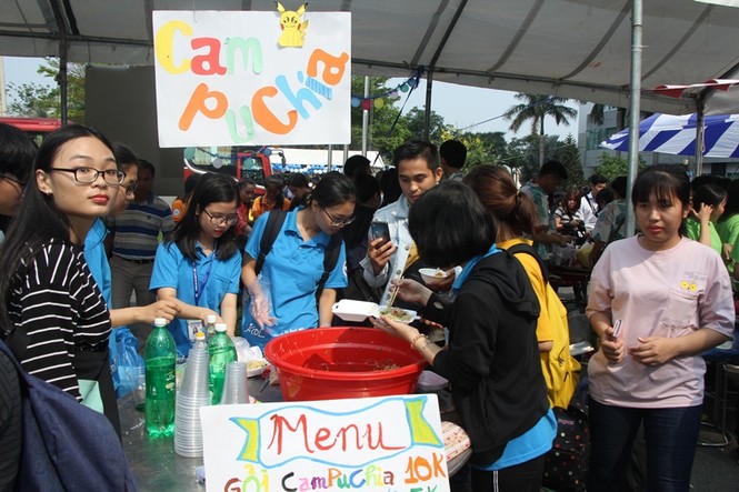 Việt Nam - Lào - Campuchia, Tết cổ truyền Bunpimay, Chol ChnamThmey - ảnh 10