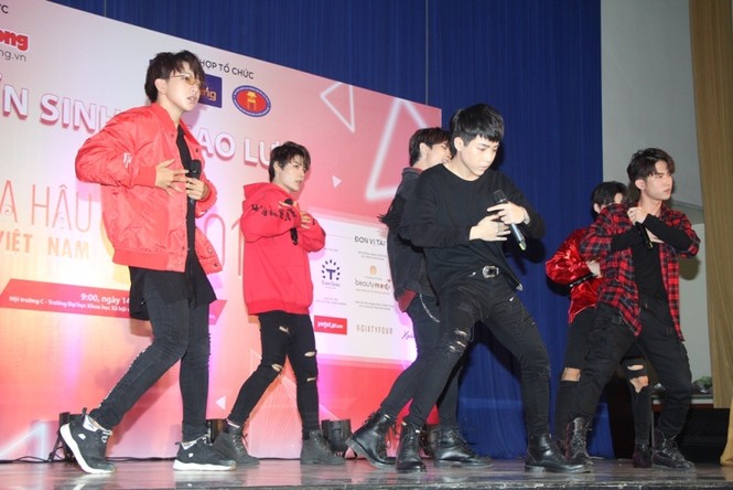 Đông Nhi, Uni 5, tuyển sinh hoa hậu VN, top 3 HHVN - ảnh 9