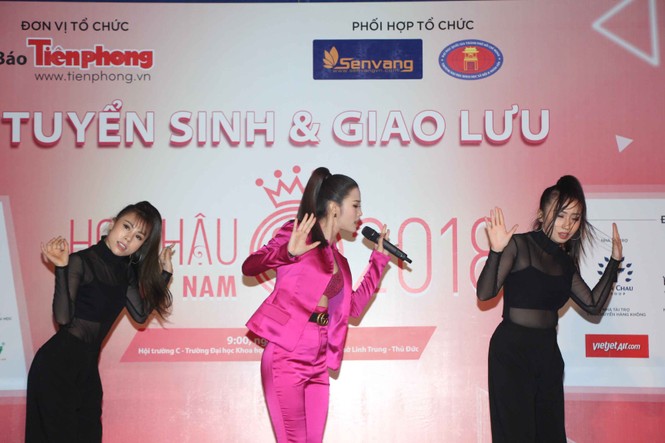 Đông Nhi, Uni 5, tuyển sinh hoa hậu VN, top 3 HHVN - ảnh 3