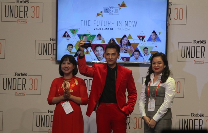 Giang Quốc Nghiệp, ca sỹ Isaac, Vũ Cát Tường, Under 30 Summit, 30 nhân vật trẻ ảnh hưởng - ảnh 3
