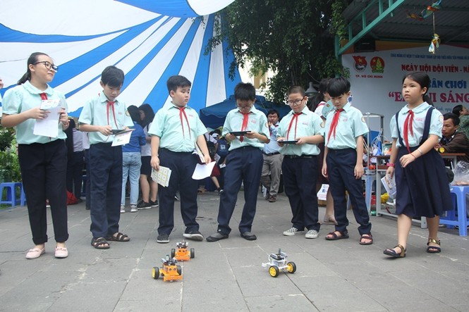 Liên đội trưởng, đội viên thiếu nhi, Đội TNTP Hồ Chí Minh, Thành Đoàn TP - ảnh 6