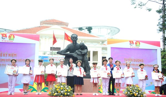 Liên đội trưởng, đội viên thiếu nhi, Đội TNTP Hồ Chí Minh, Thành Đoàn TP - ảnh 1