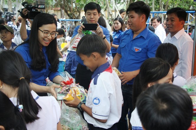 T.Ư Đoàn khởi động chiến dịch Thanh niên tình nguyện hè năm 2018 - ảnh 14
