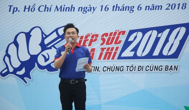 2.000 sinh viên khởi động chương trình 'Tiếp sức mùa thi'2018 - ảnh 7
