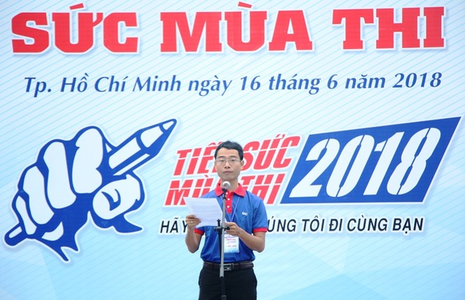 2.000 sinh viên khởi động chương trình